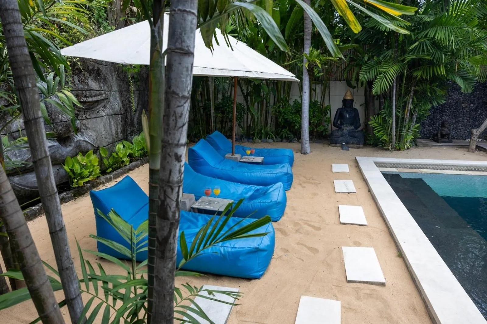 Villa Malya 5 Bedrooms Seminyak