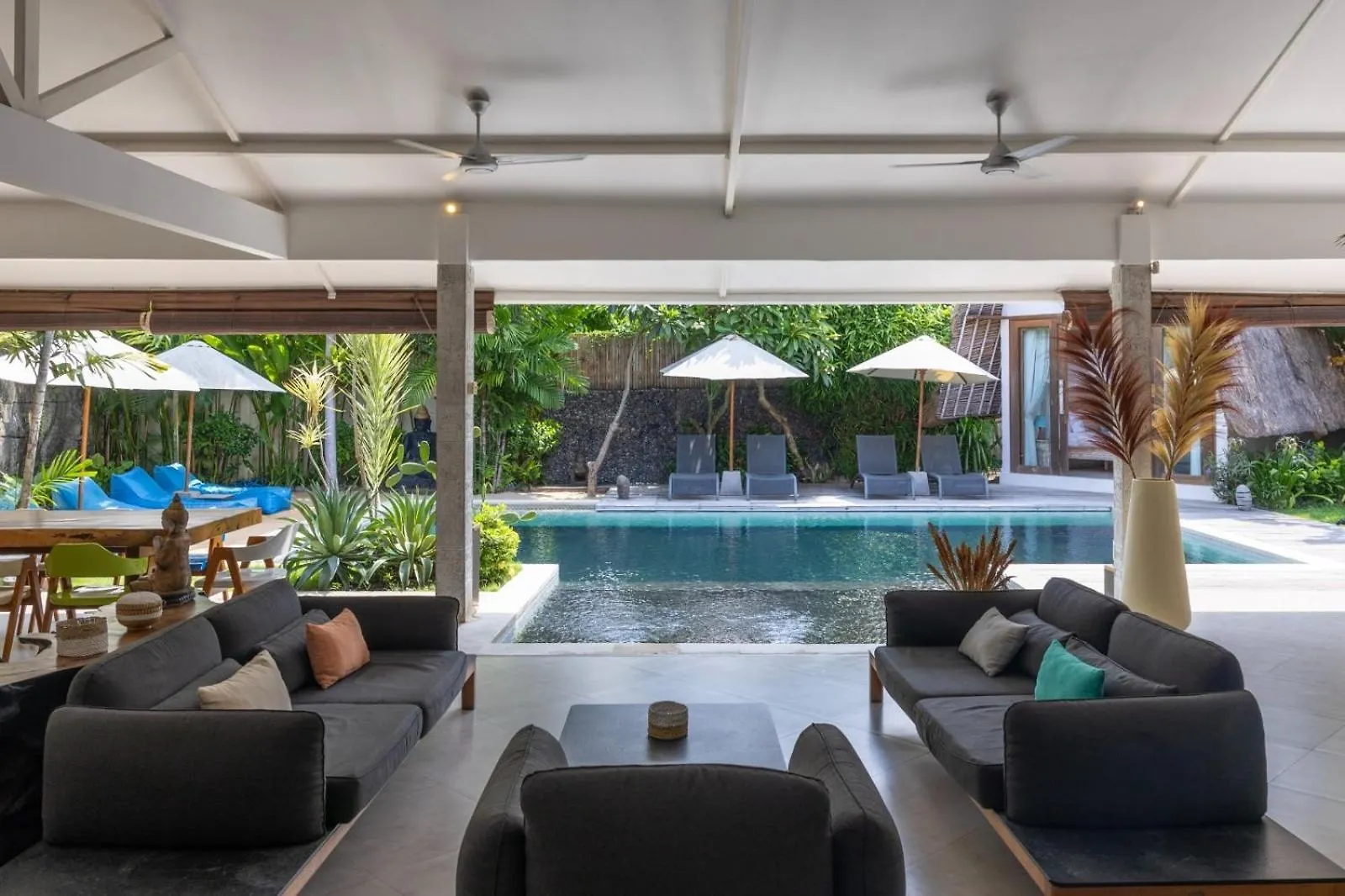kontakty Villa Malya 5 Bedrooms Seminyak